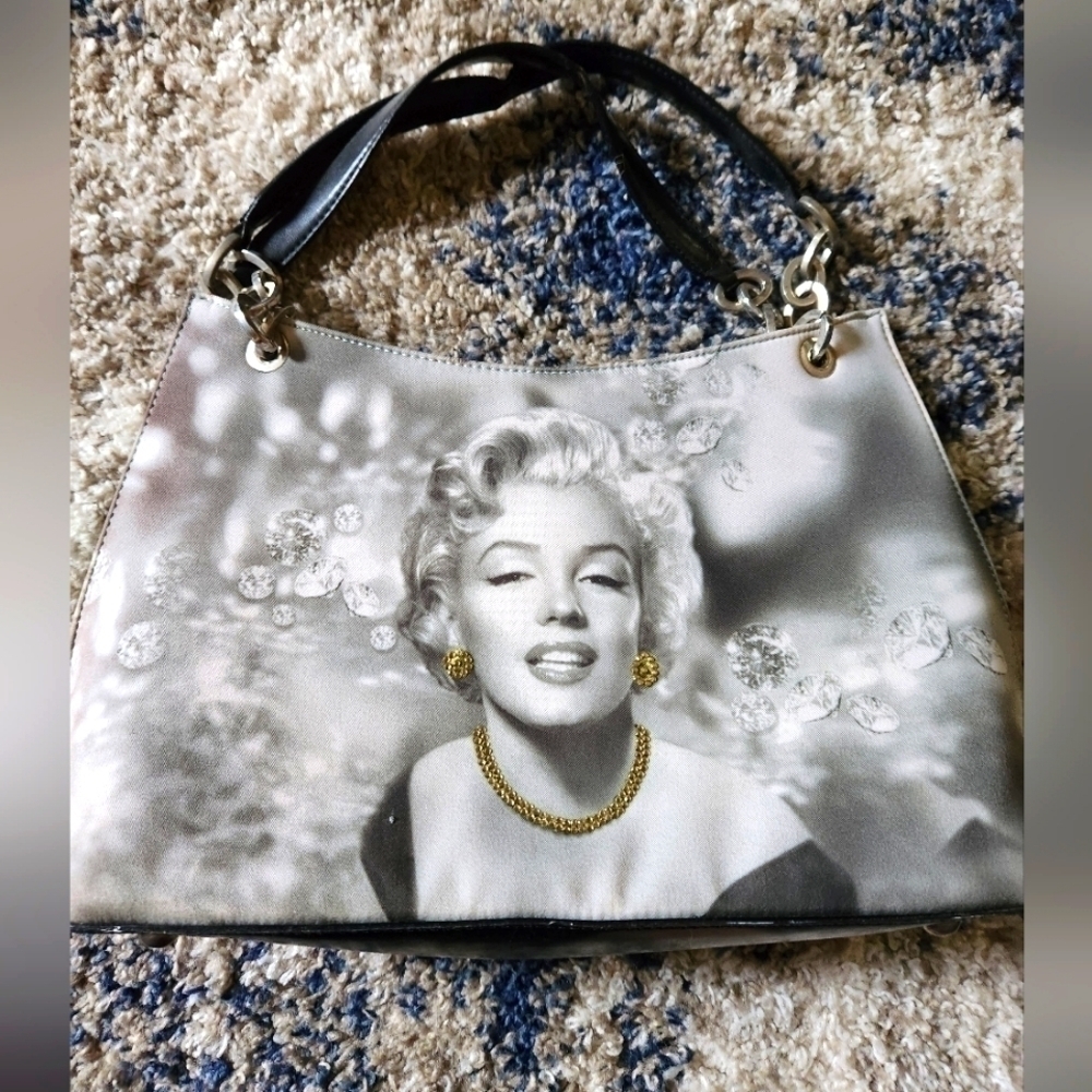 Nwot Marilyn Monroe purse - Picture 1 of 6